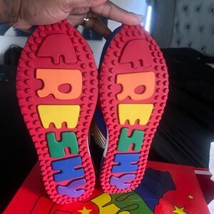 Multiple colors men shoes